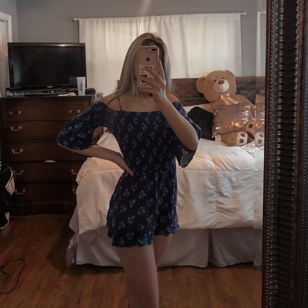 Hollister navy blue patterned romper